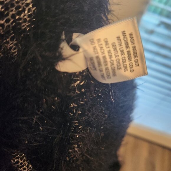 APT 9 Black and Silver Sweater. NWT. Size XS - Picture 13 of 15